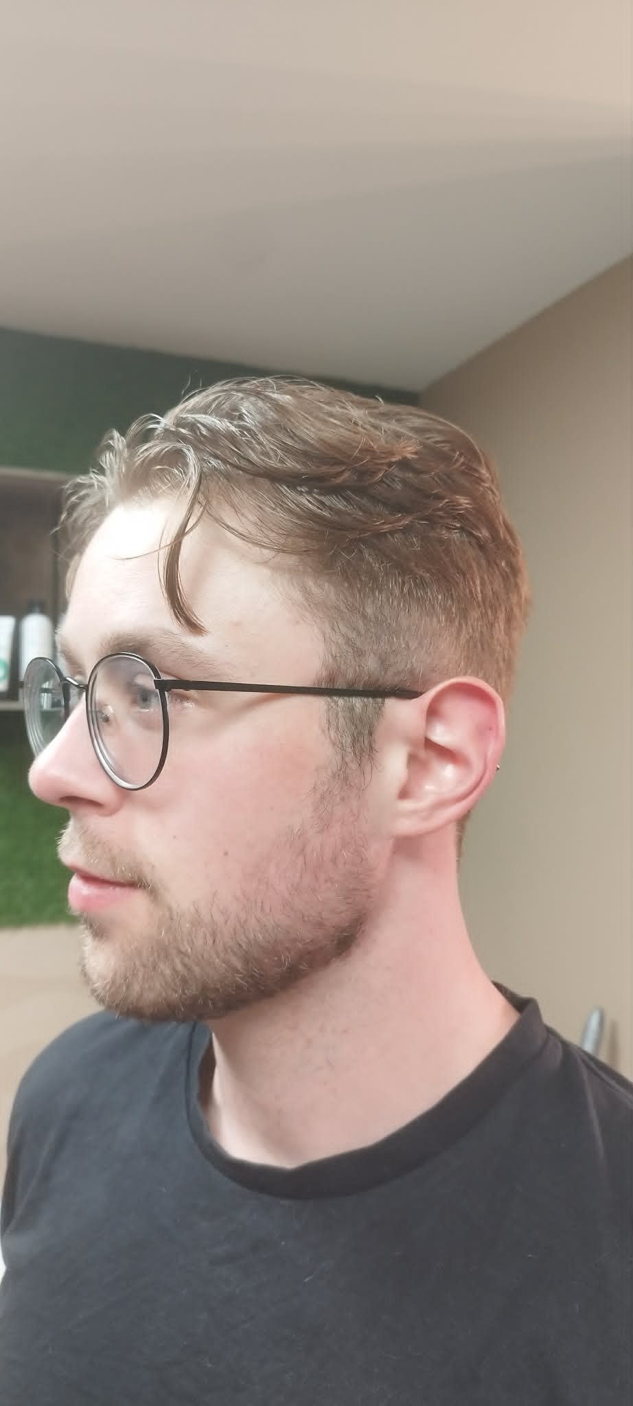 Coupe cheveux mi-longs Benny D'Coiff